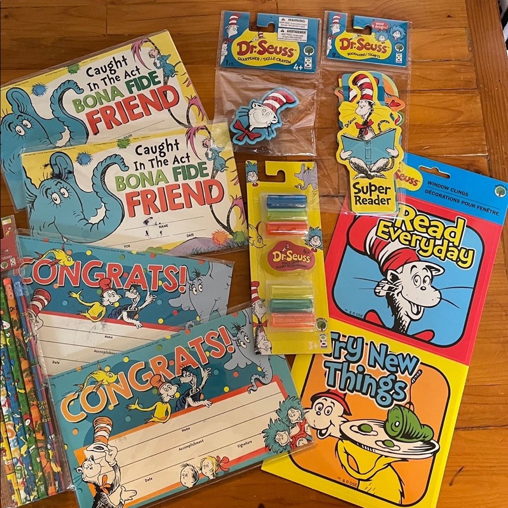 DR. SUESSTEACHERS BUNDLE DR. SUESS NIB